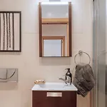 Herbert - 2 Bedrooms And Balcony In Areeiro 아파트