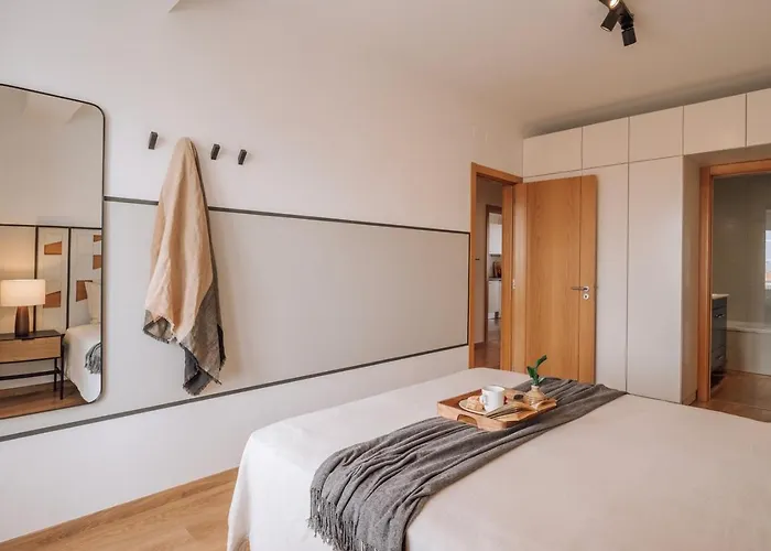 Apartment Herbert - 2 Bedrooms And Balcony In Areeiro *